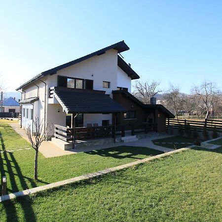 Pensiunea Livada Bunicului Stanesti  Exterior photo